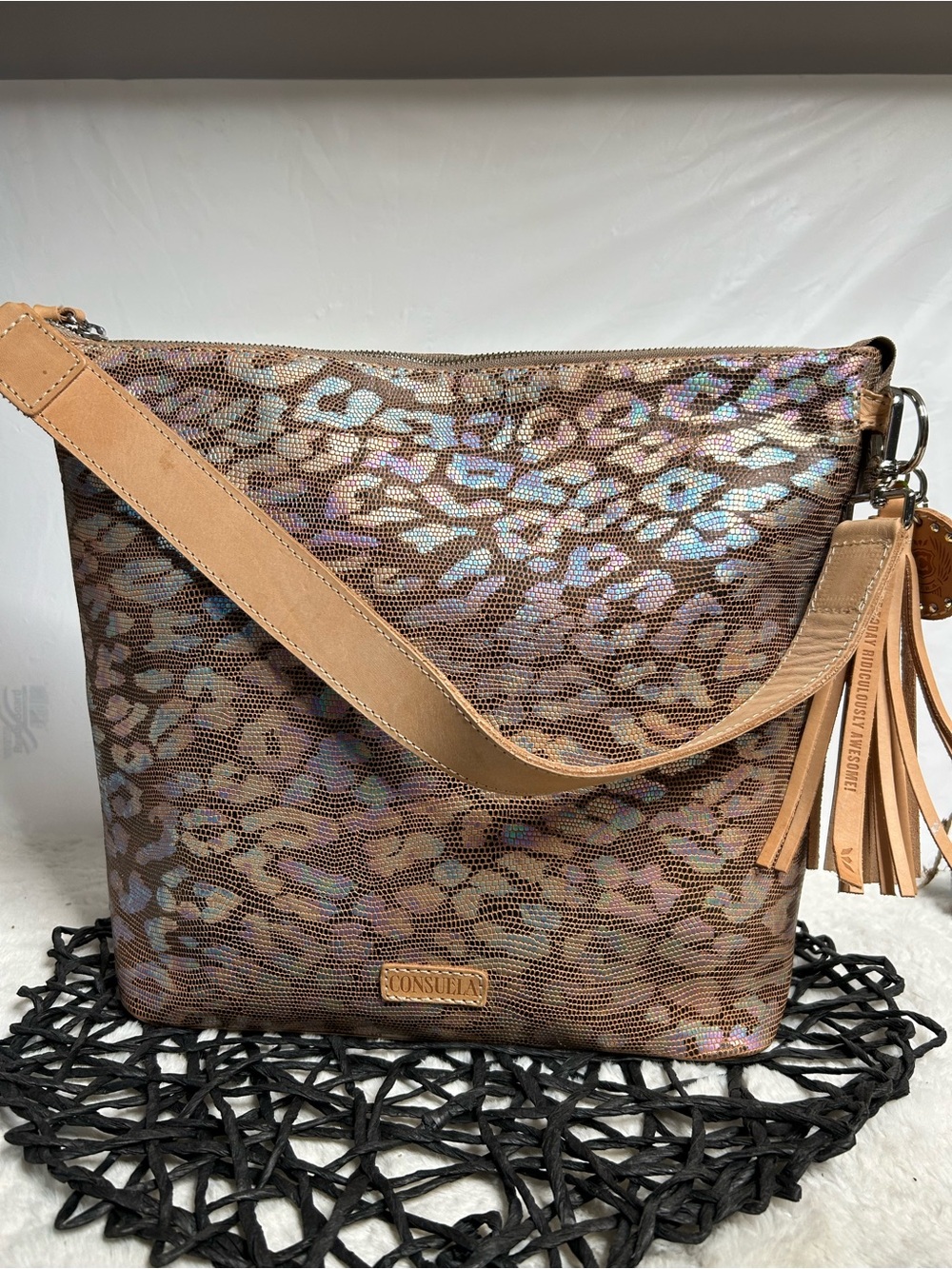 Consuela Iris Hobo - Picture 2 of 14